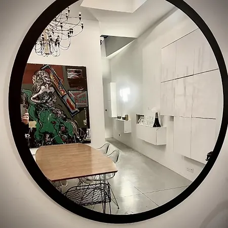 Loft White Liege